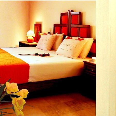 Antirides Hotel Nausa Zewnętrze zdjęcie